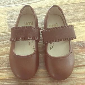 NWOT Umi Brown Leather Shoes